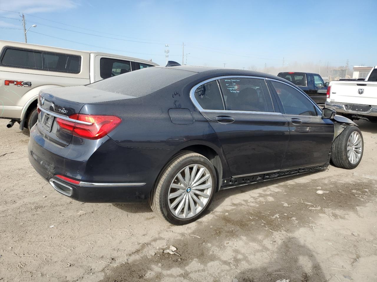 Photo 2 VIN: WBA7E4C56KGV28714 - BMW 7ER 