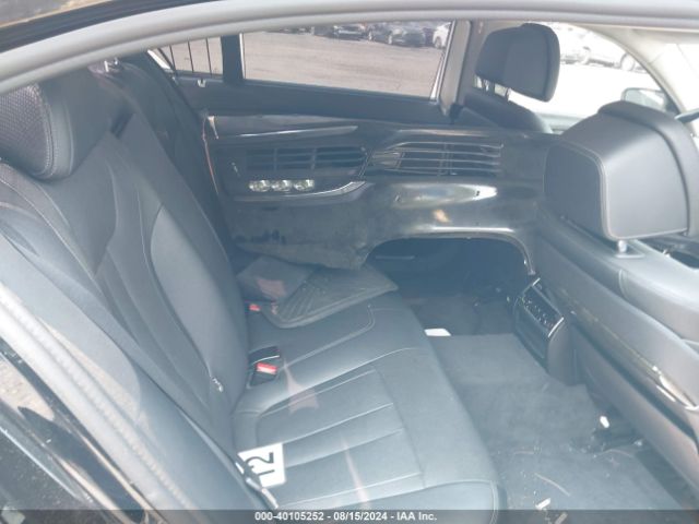 Photo 7 VIN: WBA7E4C57HGU99264 - BMW 740I 