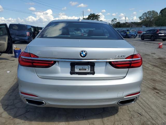 Photo 5 VIN: WBA7F0C31HGM21647 - BMW 750 I 