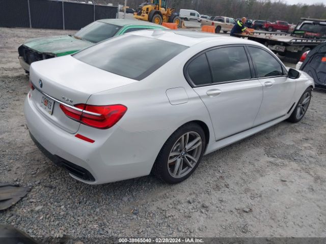 Photo 3 VIN: WBA7F0C37HGM21832 - BMW 750I 