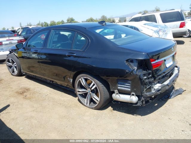 Photo 2 VIN: WBA7F0C50JGM23140 - BMW 750I 