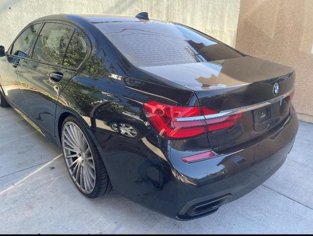 Photo 2 VIN: WBA7F0C50JGM23302 - BMW 750 I 