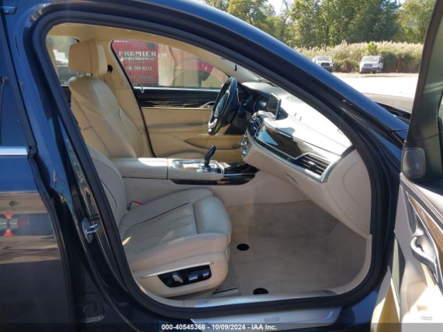 Photo 4 VIN: WBA7F0C52GGL99660 - BMW 750I 