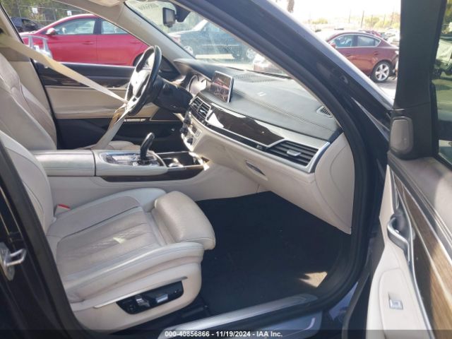 Photo 4 VIN: WBA7F0C52GGM20605 - BMW 750I 