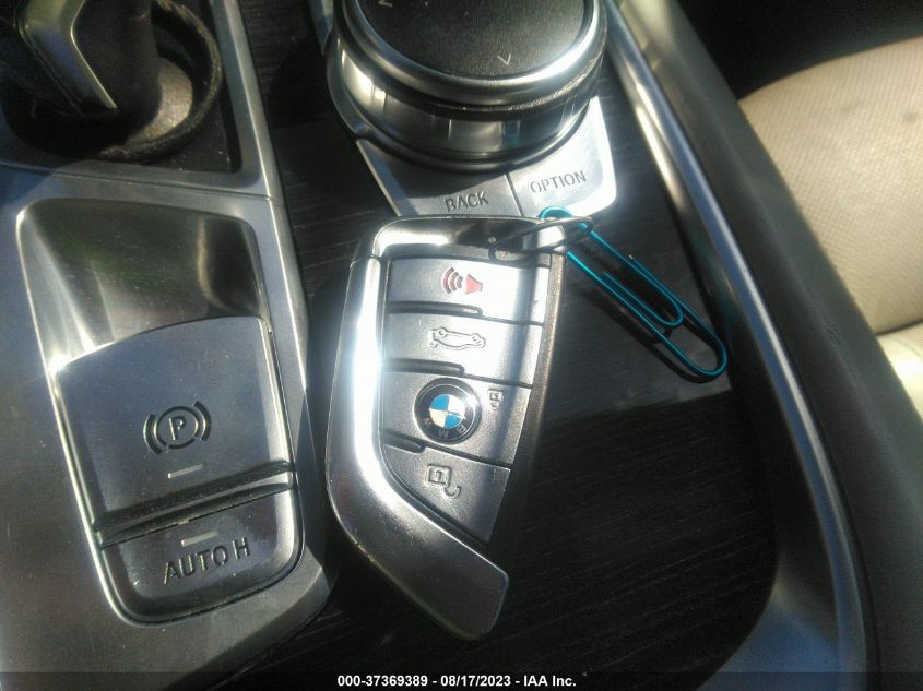 Photo 10 VIN: WBA7F0C53GGL99229 - BMW 7ER 