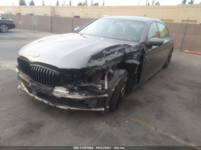 Photo 1 VIN: WBA7F0C55GGL99555 - BMW 7 