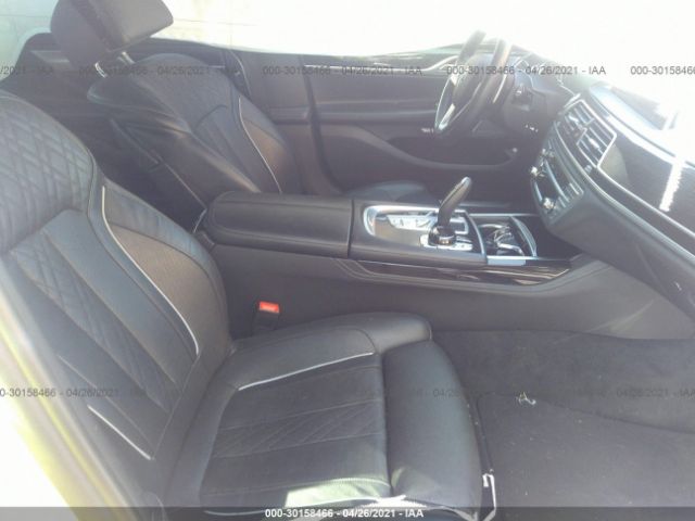 Photo 4 VIN: WBA7F0C55HGM21121 - BMW 7 