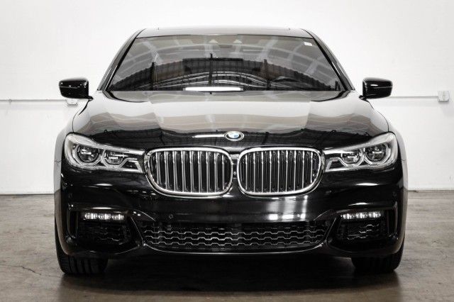 Photo 1 VIN: WBA7F0C55JGM23635 - BMW 7 SERIES 