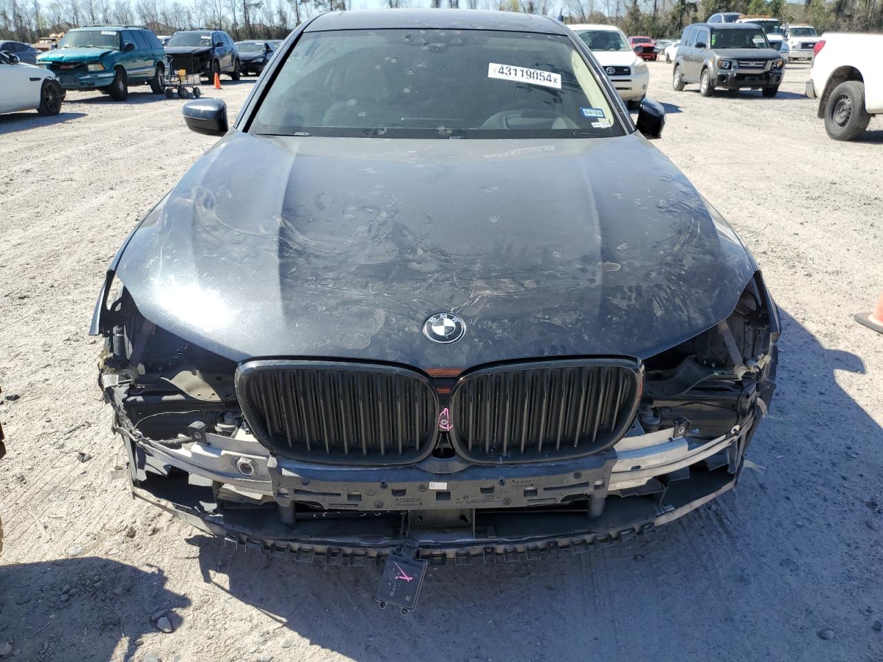 Photo 4 VIN: WBA7F0C56GGM20820 - BMW 7ER 