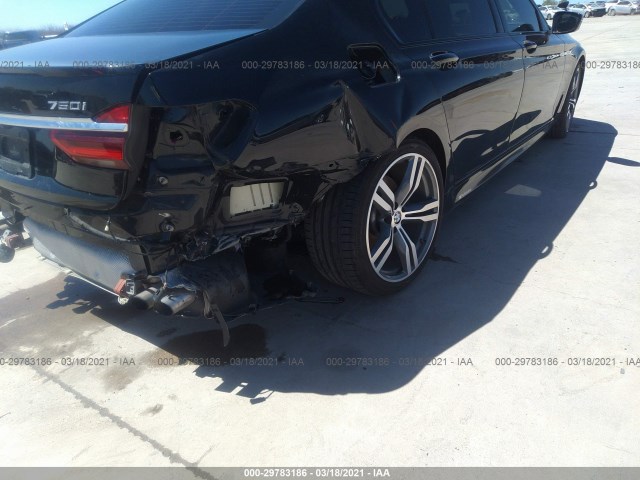 Photo 5 VIN: WBA7F0C57HGM20939 - BMW 7 