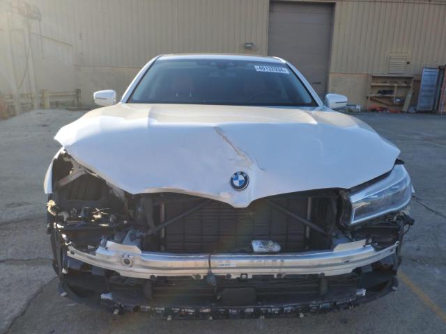 Photo 4 VIN: WBA7F0C57KGM25632 - BMW 7 SERIES 