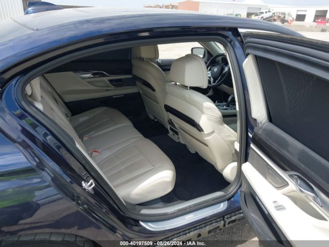 Photo 7 VIN: WBA7F0C5XGGL99230 - BMW 750I 