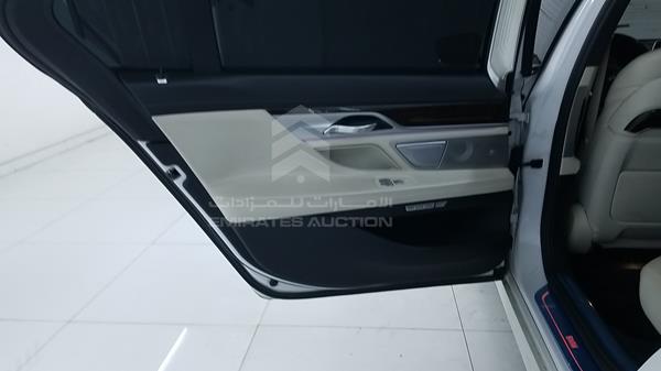 Photo 34 VIN: WBA7F2101GG381797 - BMW 750LI 