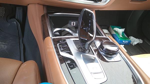 Photo 18 VIN: WBA7F2101GG382514 - BMW 750LI 