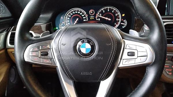 Photo 17 VIN: WBA7F2101JB005475 - BMW 750LI 