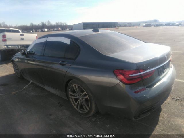 Photo 2 VIN: WBA7F2C31HG422857 - BMW ALPINA B7 