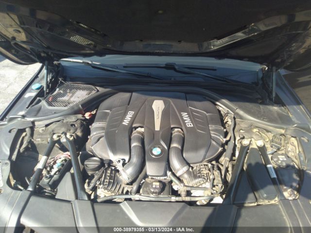 Photo 9 VIN: WBA7F2C50GG416631 - BMW 750 