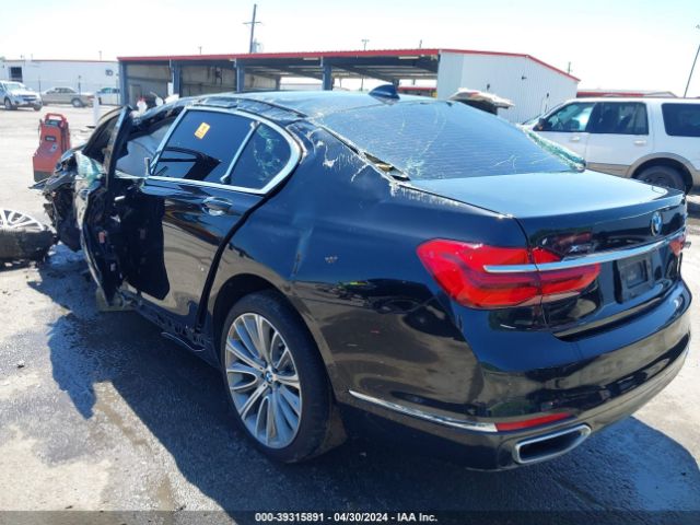 Photo 2 VIN: WBA7F2C51GG416587 - BMW 750I 