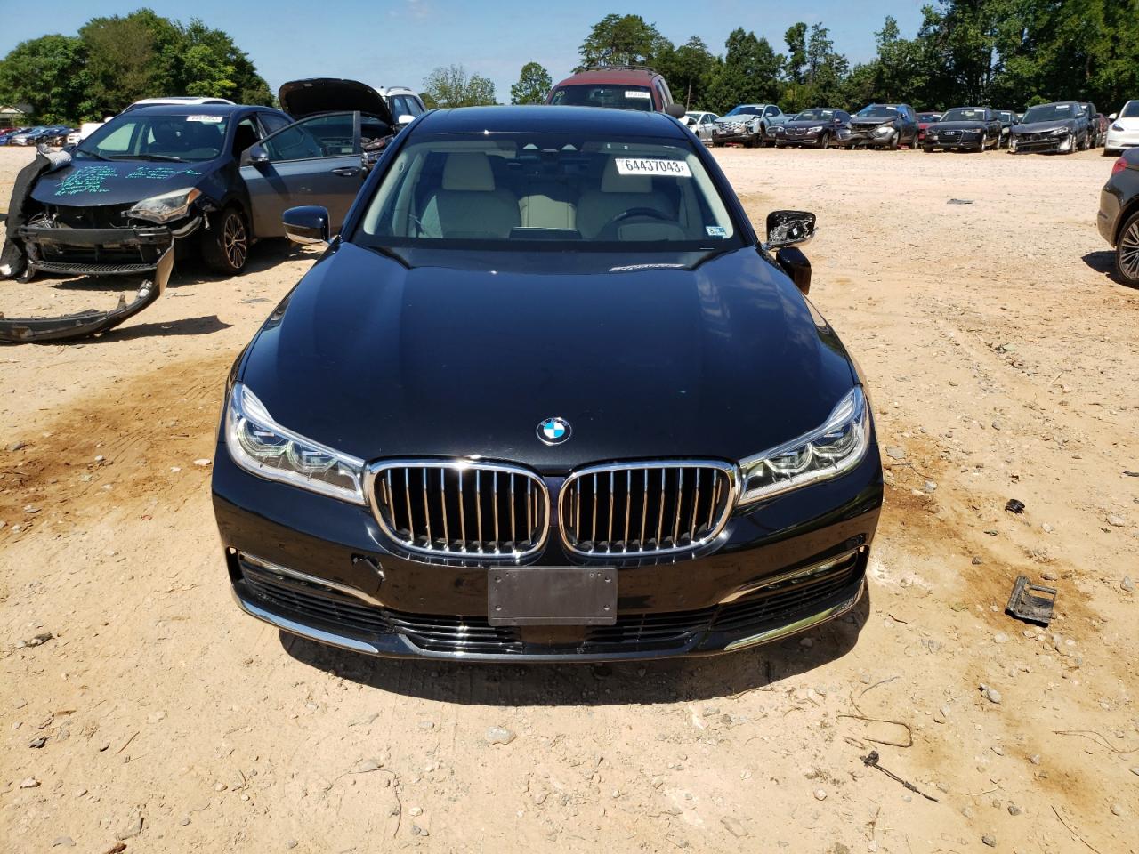 Photo 4 VIN: WBA7F2C51JB238264 - BMW 7ER 