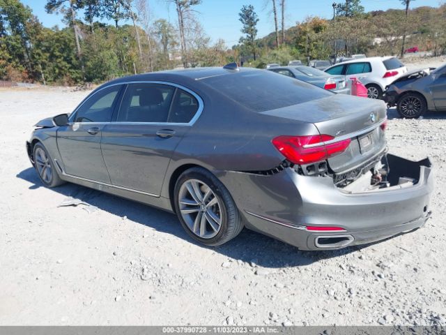 Photo 2 VIN: WBA7F2C52GG416534 - BMW 750I 