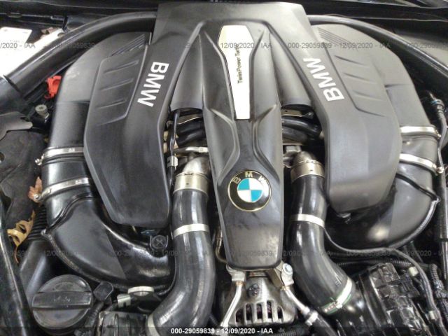 Photo 9 VIN: WBA7F2C52GG418395 - BMW 7 