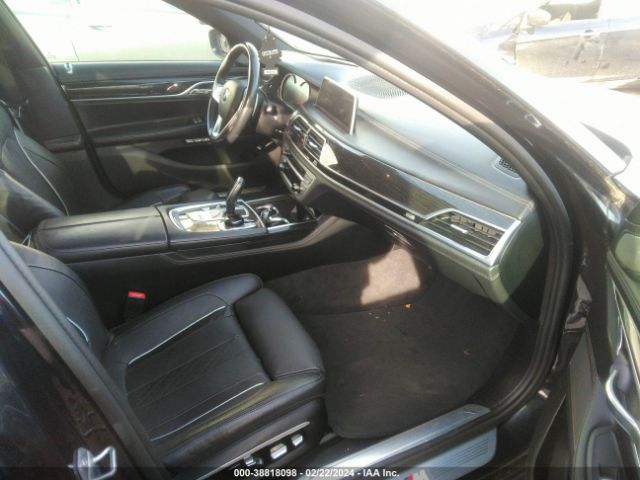 Photo 4 VIN: WBA7F2C55GG415989 - BMW 750I 