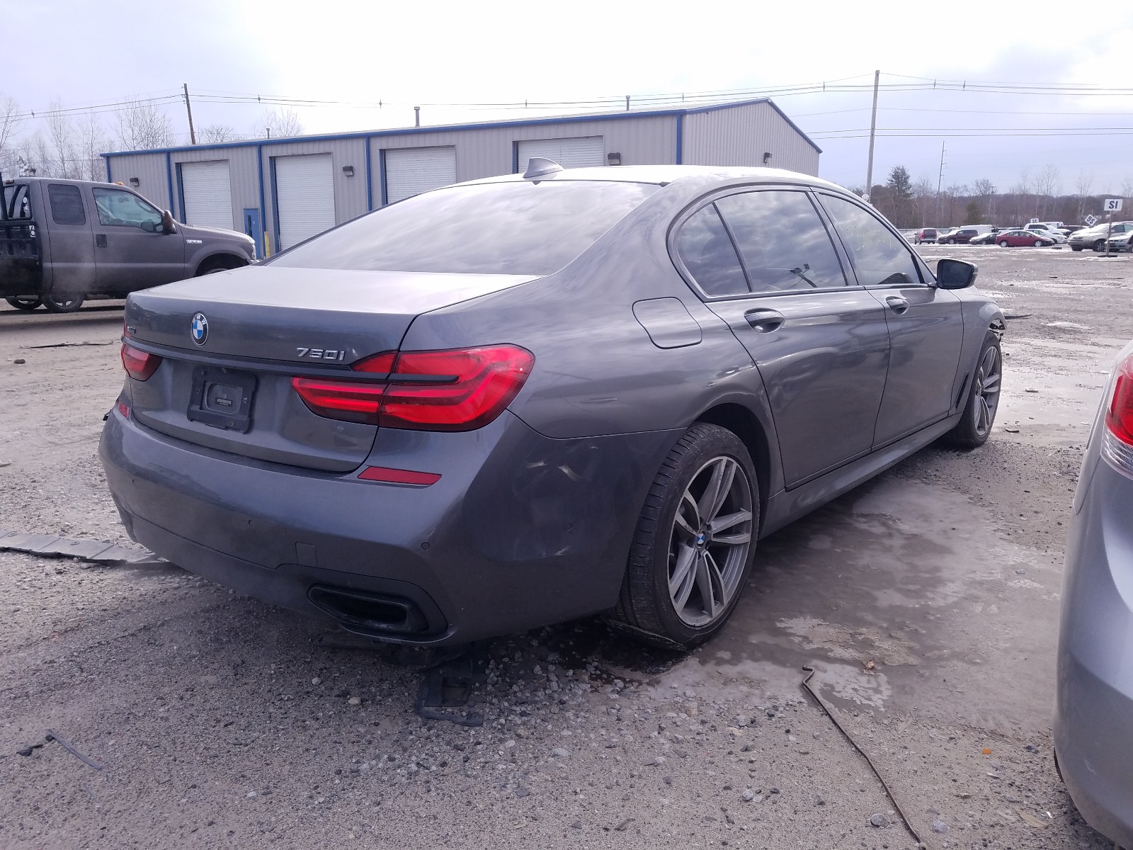 Photo 3 VIN: WBA7F2C56GG416939 - BMW 750 XI 