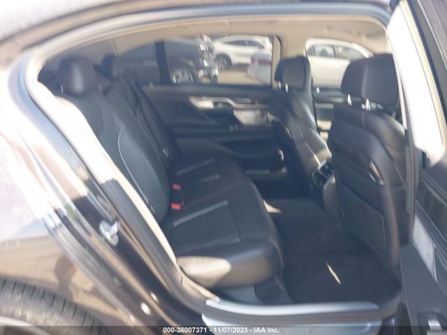 Photo 7 VIN: WBA7F2C57GG420398 - BMW 7 SERIES 