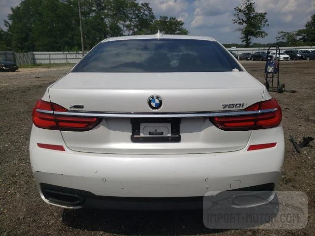 Photo 5 VIN: WBA7F2C57HG421505 - BMW 750I 