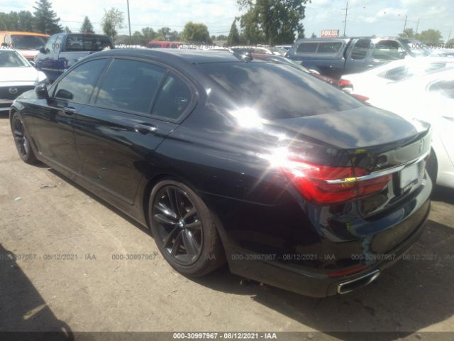 Photo 2 VIN: WBA7F2C58GG416635 - BMW 7 