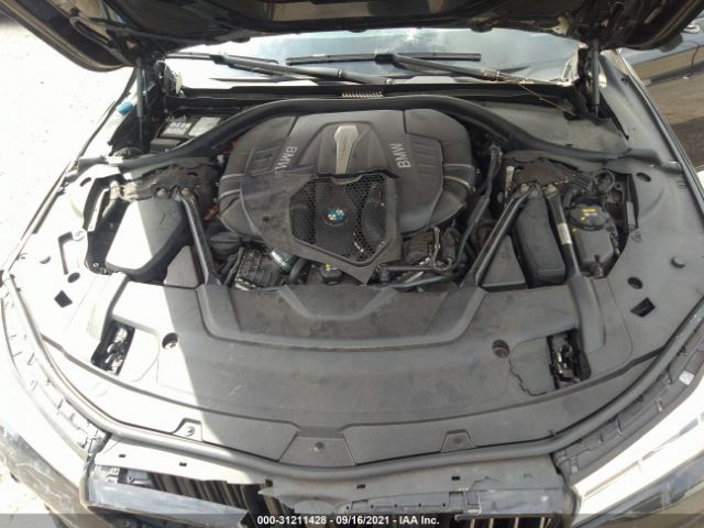 Photo 9 VIN: WBA7F2C58HG421688 - BMW 750XI 