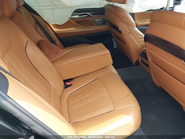 Photo 7 VIN: WBA7F2C59GG415946 - BMW 750I 