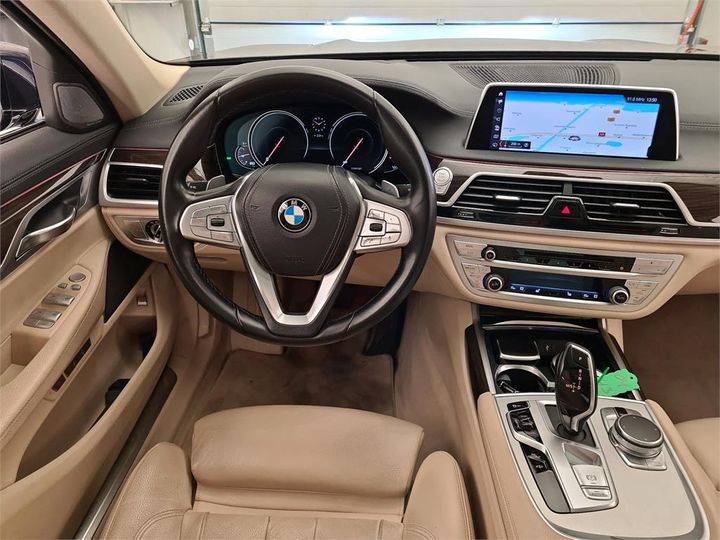 Photo 31 VIN: WBA7G41040G799172 - BMW 7 