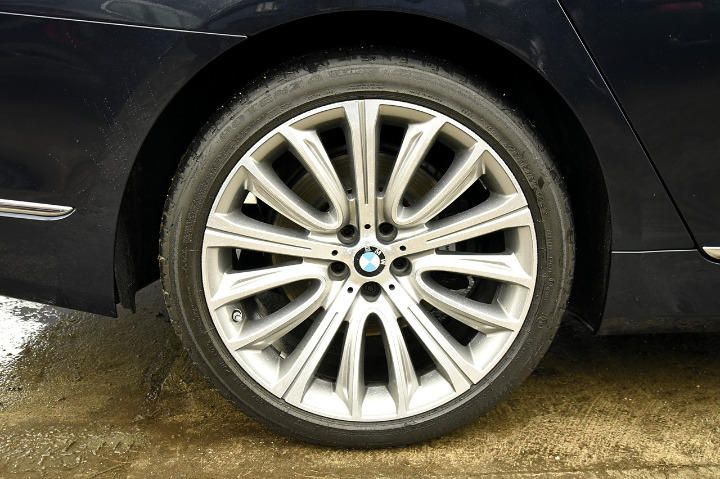 Photo 8 VIN: WBA7G810X0G784568 - BMW 7 SERIES L 