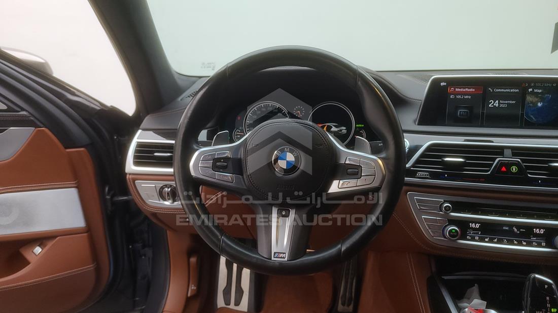 Photo 25 VIN: WBA7H6105JG987919 - BMW 760 