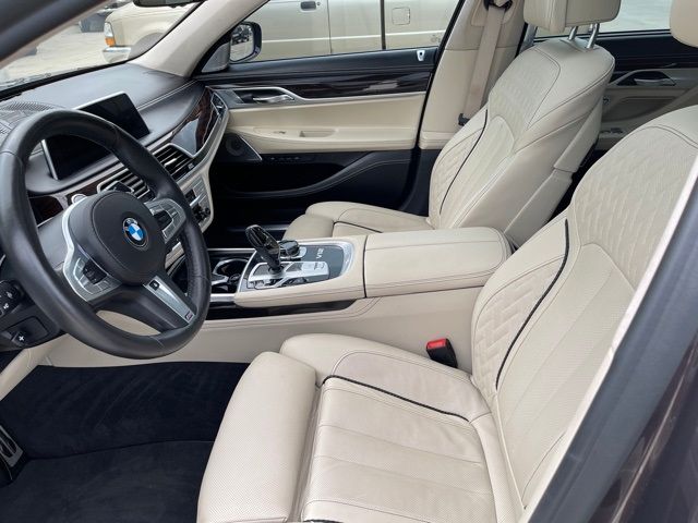 Photo 4 VIN: WBA7H6C53KG615084 - BMW 7 SERIES 