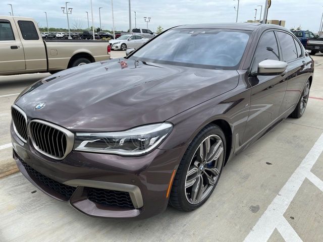 Photo 2 VIN: WBA7H6C53KG615084 - BMW 7 SERIES 