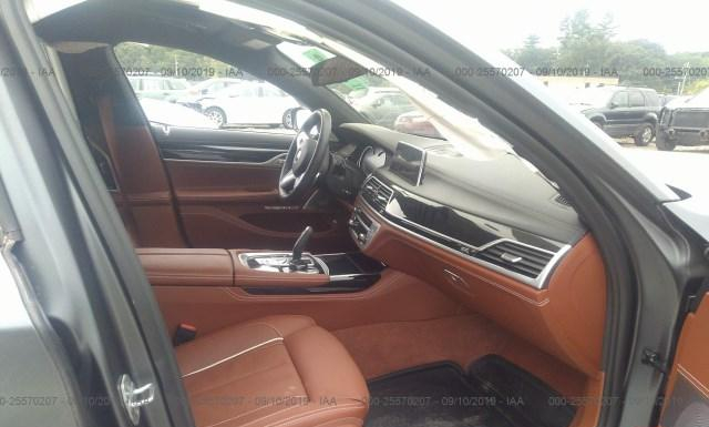 Photo 4 VIN: WBA7H6C5XJG614965 - BMW M760 