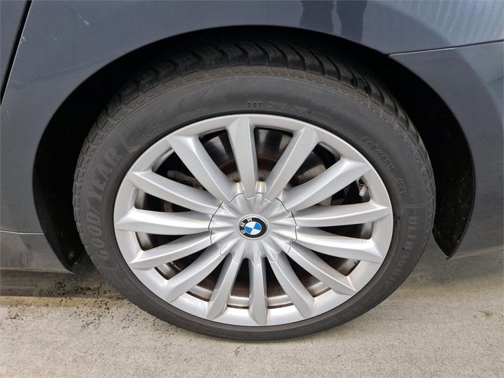 Photo 14 VIN: WBA7J21040G496883 - BMW 740 