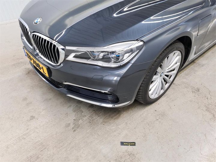 Photo 22 VIN: WBA7J21040G496883 - BMW 740 