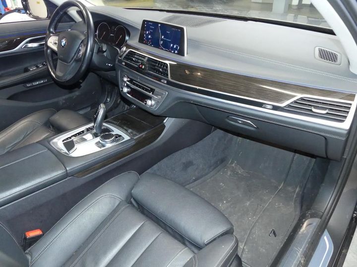 Photo 3 VIN: WBA7J21040G829261 - BMW 7 LONG 