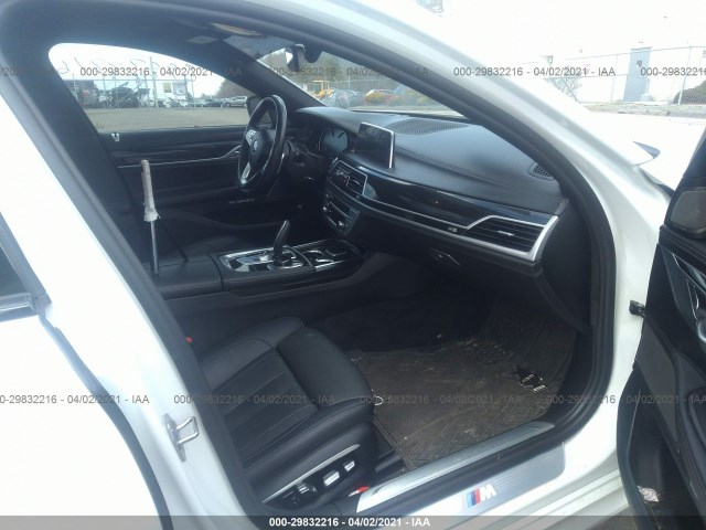 Photo 4 VIN: WBA7J2C38HG497909 - BMW 7 