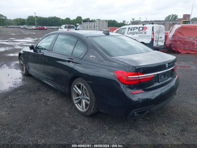 Photo 2 VIN: WBA7J2C54KB246374 - BMW 740E 