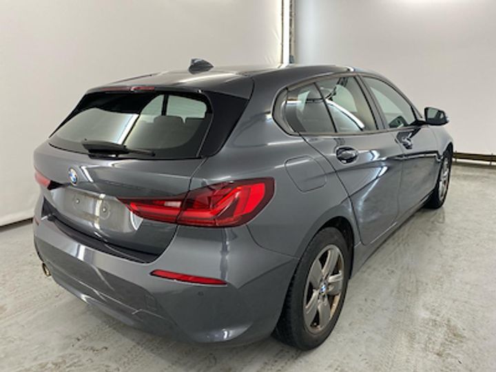 Photo 3 VIN: WBA7K310305P81055 - BMW 1 HATCH - 2019 