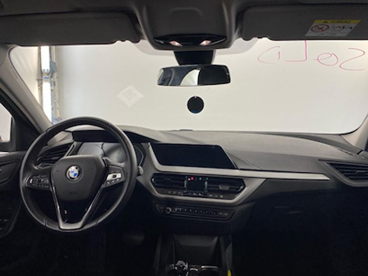 Photo 7 VIN: WBA7K310305P81055 - BMW 1 HATCH - 2019 