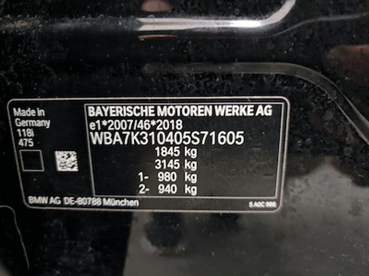 Photo 10 VIN: WBA7K310405S71605 - BMW 1 SERIES HATCH 