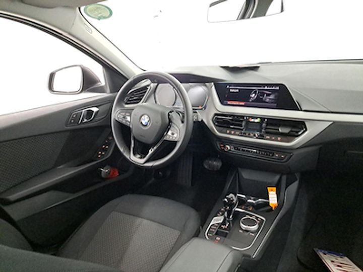 Photo 7 VIN: WBA7M710407J78007 - BMW 1 SERIES HATCH 