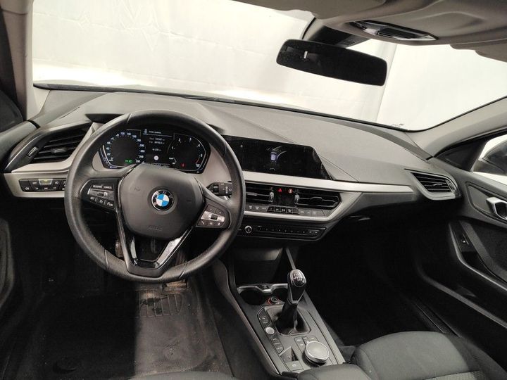 Photo 8 VIN: WBA7M710905R56586 - BMW 1-SERIE '19 