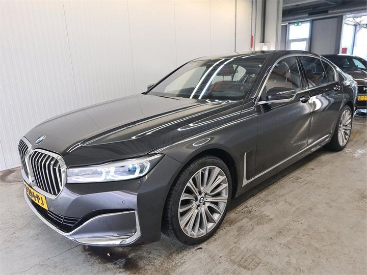 Photo 1 VIN: WBA7R21000CF25847 - BMW 740 