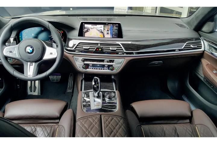 Photo 11 VIN: WBA7S410X0CD15787 - BMW 7 SERIES SALOON 